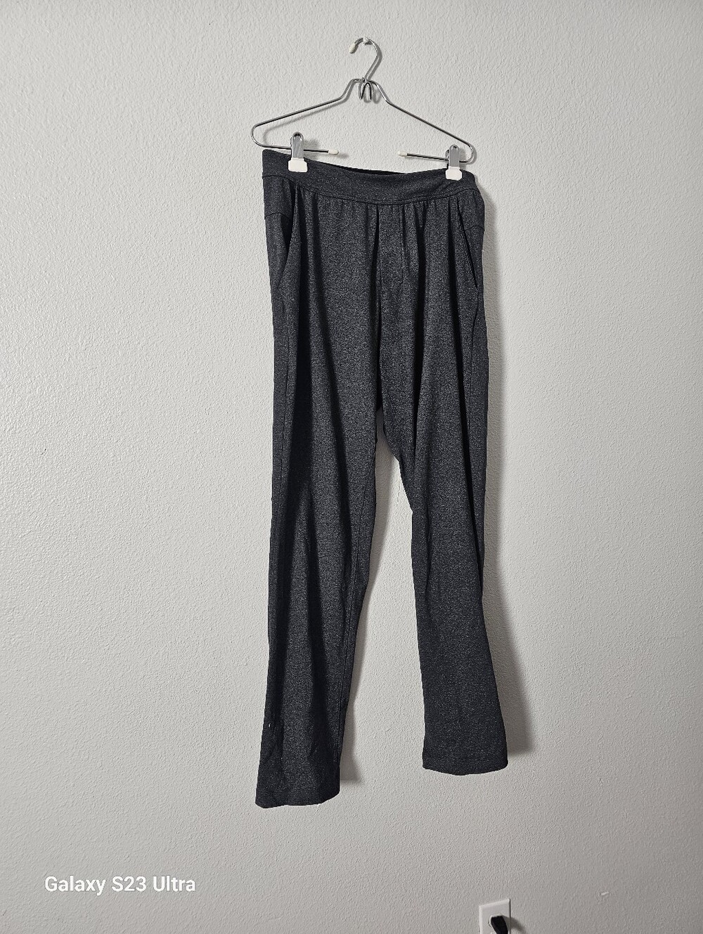lululemon athletica Black Lounge Pants Sz M